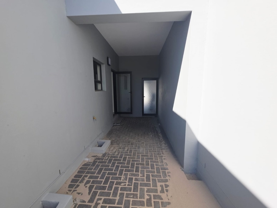 4 Bedroom Property for Sale in Sandown Western Cape